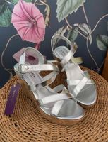 Lascana Sandalen, Wedges Gr. 39, Silber, NEU Bayern - Augsburg Vorschau