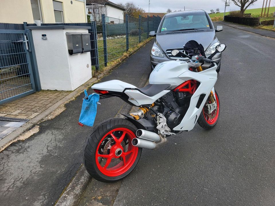 Ducati Supersport S 939 in Grävenwiesbach