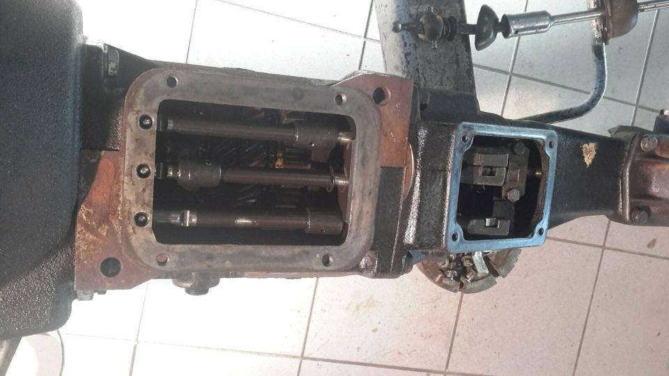Ford Getriebe 4 Gang V6 Granada Eisenschwein V6 2,6L 2,8L 3,0L in Raubling