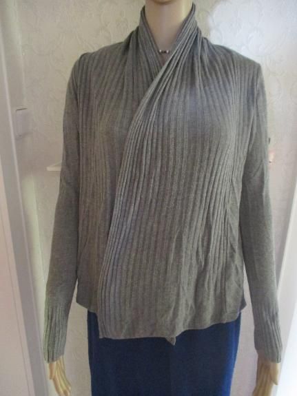 Wickel Fein Strickjacke Cardigan H&M 34-38/XS-S hell grau in Bammental