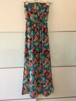 Sommerkleid mit Blumen, Schulterfrei Gr.36 Bayern - Illertissen Vorschau