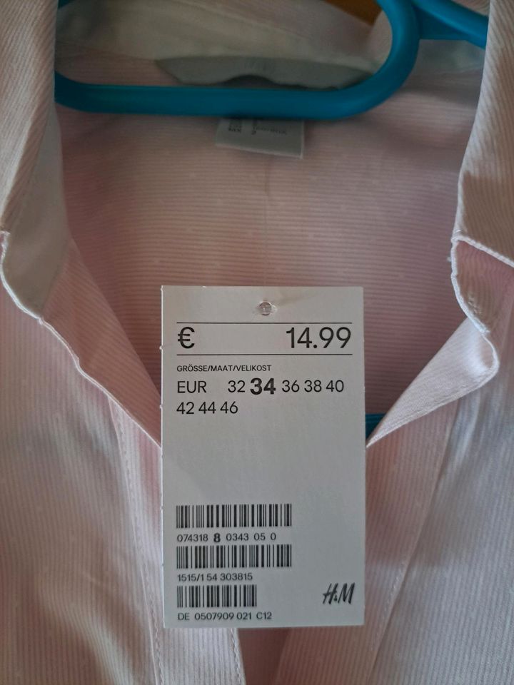 3 Blusen von H&M neuwertig bis neu, Größe 34, auch einzeln in Grenzach-Wyhlen