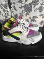 Nike huarachie, Damen, Gr.38,5, Nordrhein-Westfalen - Selm Vorschau