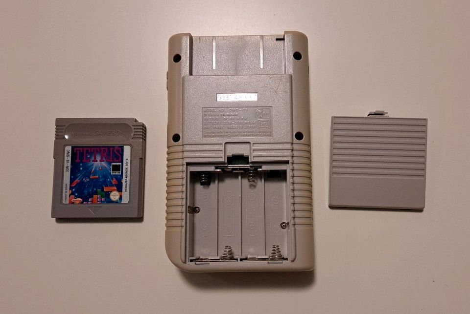 Nintendo Gameboy Classic + Tetris Spiel, Game Boy in Harrislee