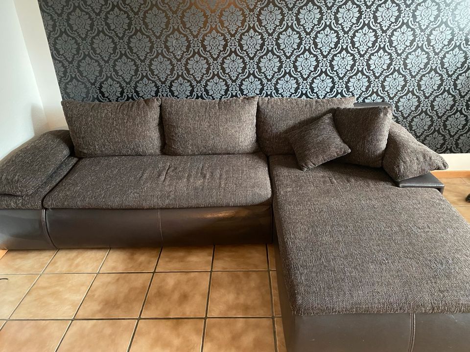 Sofa mit schlaffunktion in Eschweiler