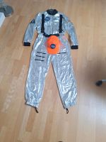 Neun Herren-Overalls Astronaut mit Kappe Männerballett Karneval Rheinland-Pfalz - Rhens Vorschau