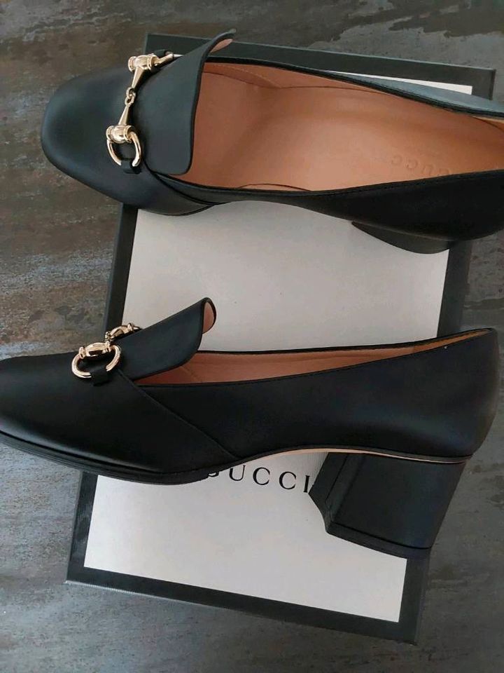 Gucci Pumps "Horsebit",  schwarz mit Blockabsatz -  ungetragen in Bonn