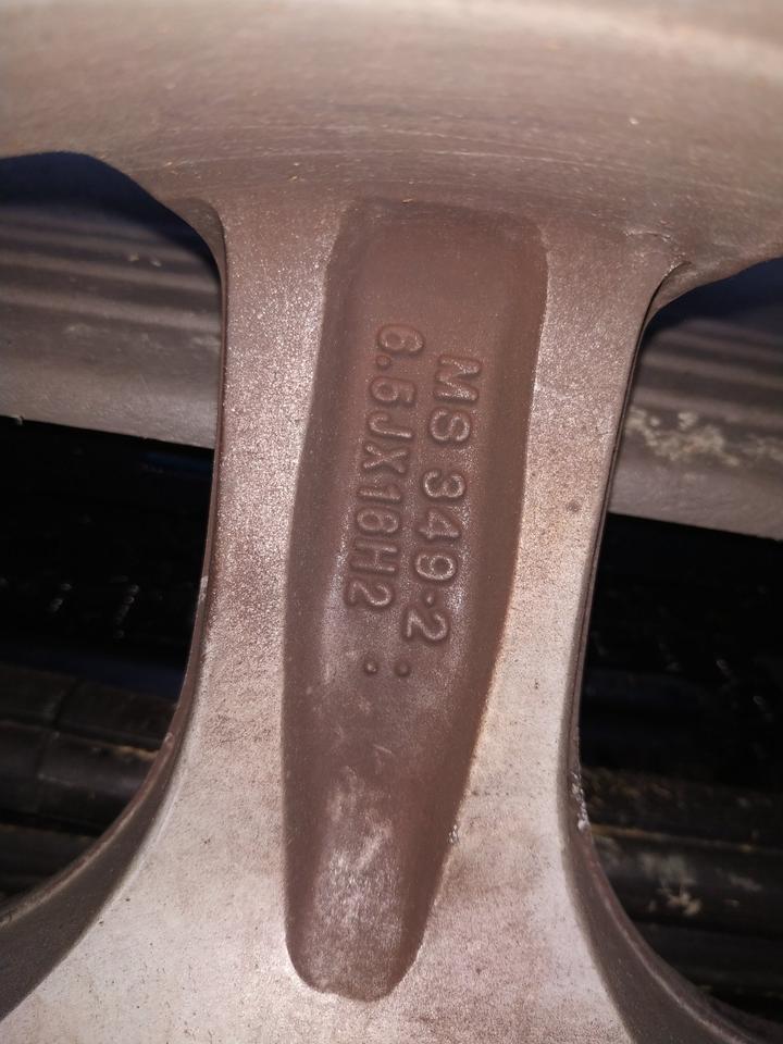 Räder Reifen Chrysler Voyager Alufelgen 215/65 R16 Dotz Imola in Marburg