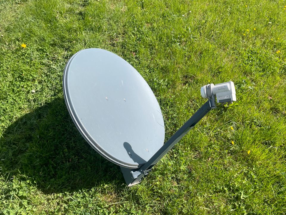 Satellitenschüssel 80cm mit Kathrein Quad  LNB in Alkersleben