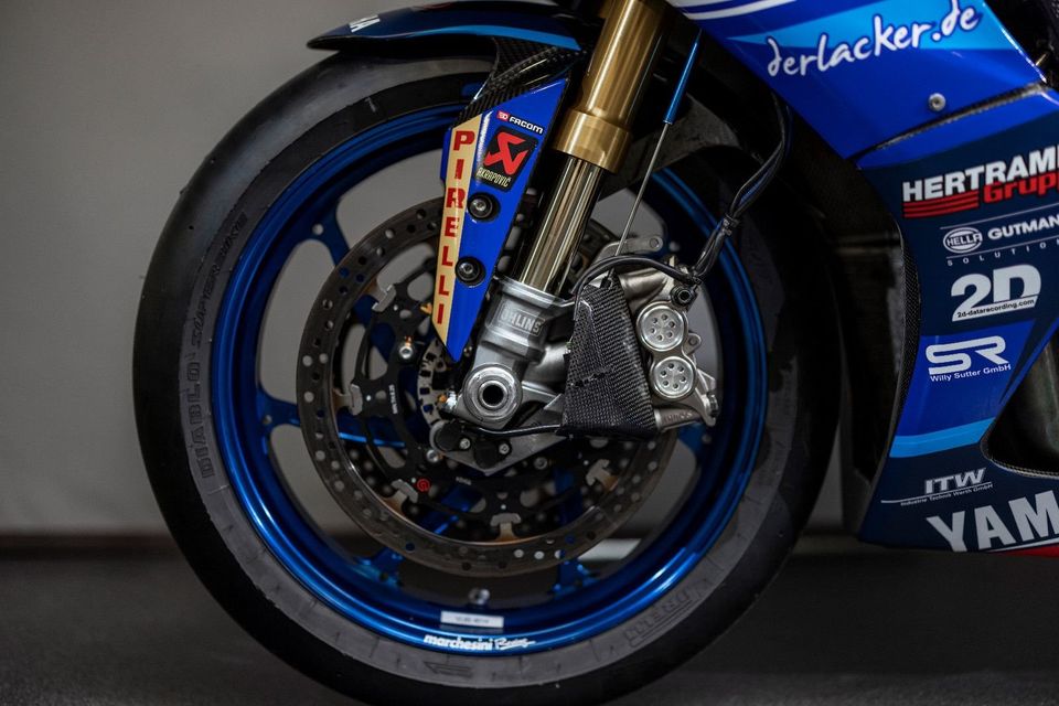 Yamaha R1 M - Superbike by Hertrampf Racing  /  TOP Ausstattung ! in Ahlde