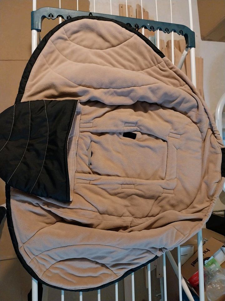 Fußsack Babywrap in Lage