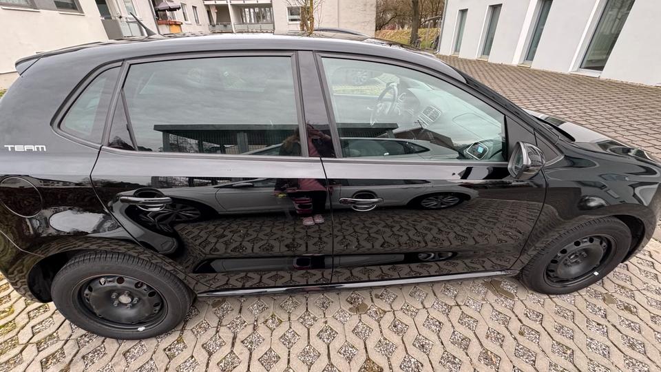 VW Polo V 1.2 Team - viel Ausstattung - CarPlay - TÜV bis 04/2026 in Hannover