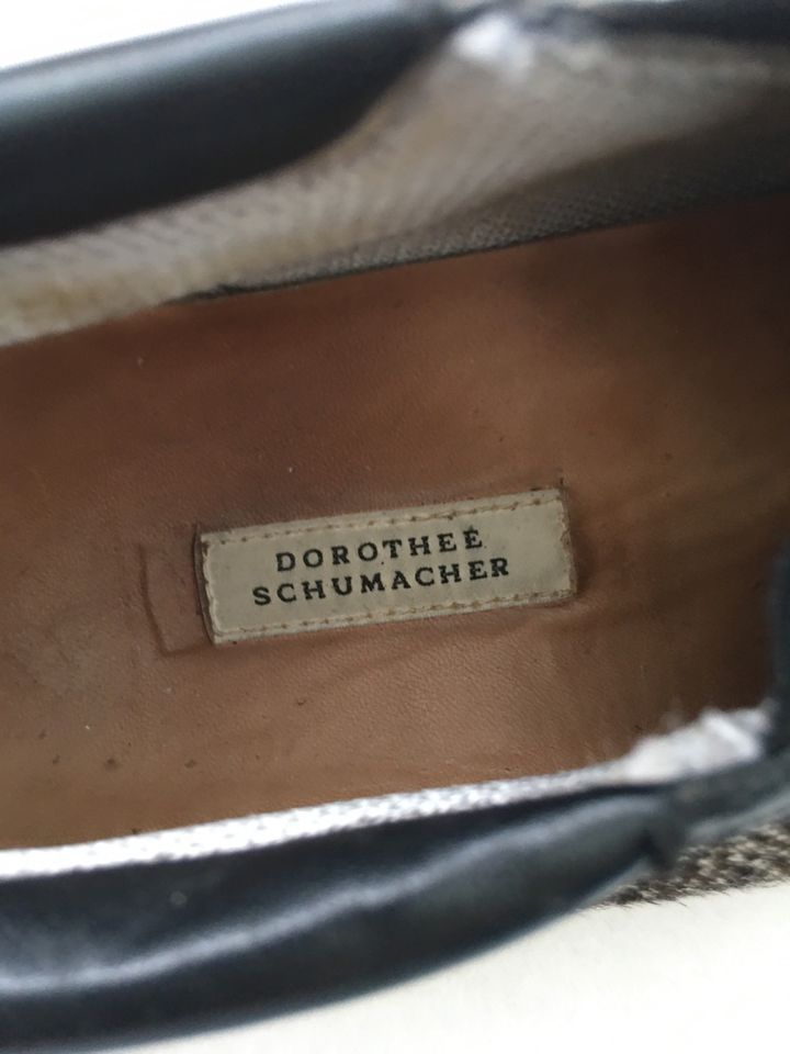 DOROTHEE SNEAKER GR 40 in Hamburg