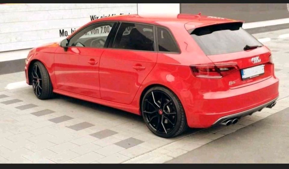 Audi S3 Sportback in Köln