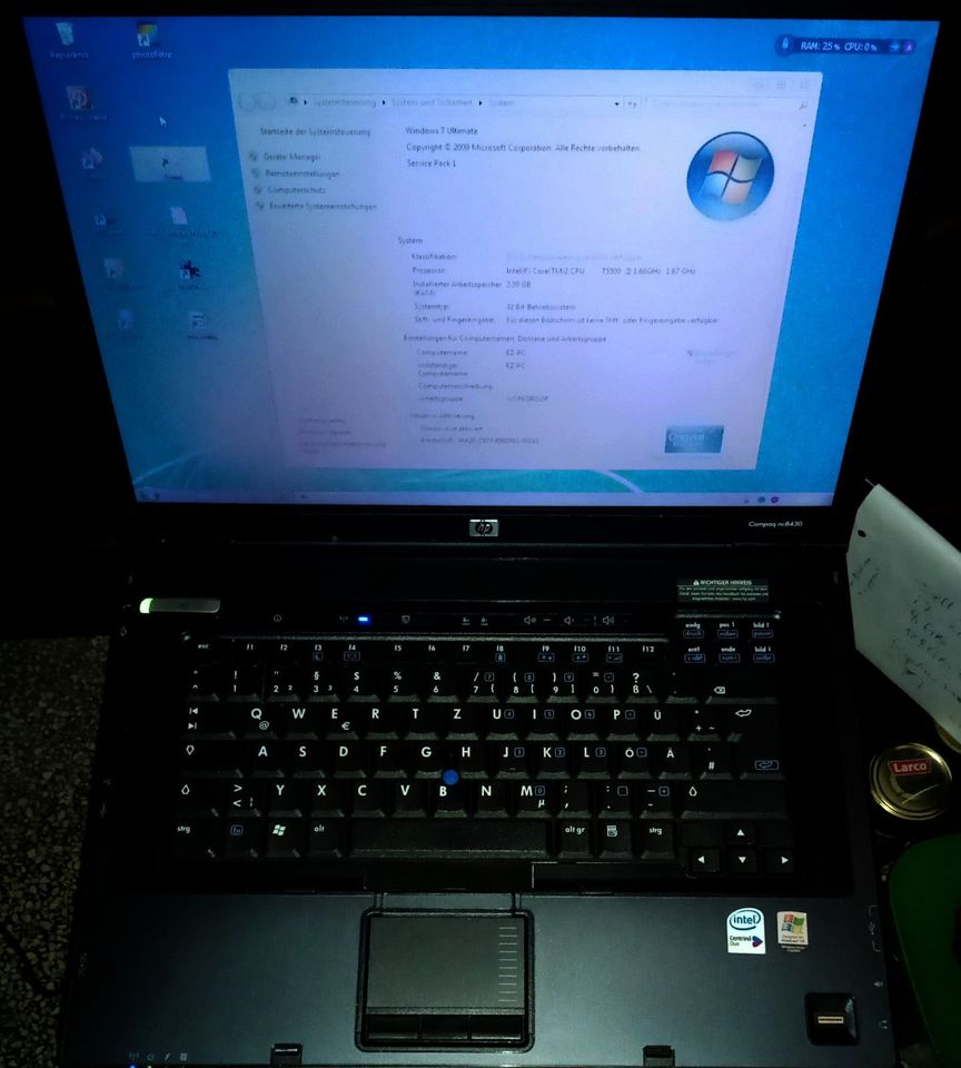 15" HP compaq NC8430 3 GB RAM Windows 7 in Braunschweig