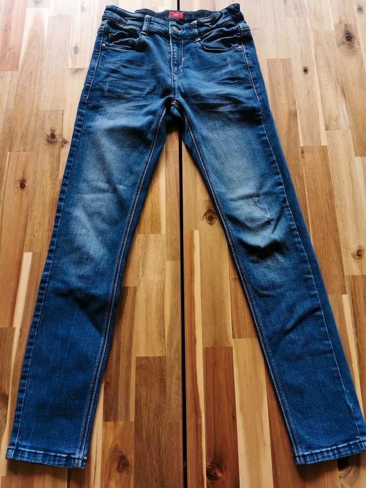 Jeans von s.Oliver in Größe 164 regular in Babenhausen