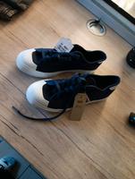 Neue levis Schuhe in 39 Nordrhein-Westfalen - Remscheid Vorschau