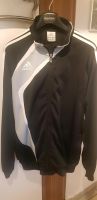 Adidas Freitzeitjacke Gr. 7 / L Nordrhein-Westfalen - Moers Vorschau