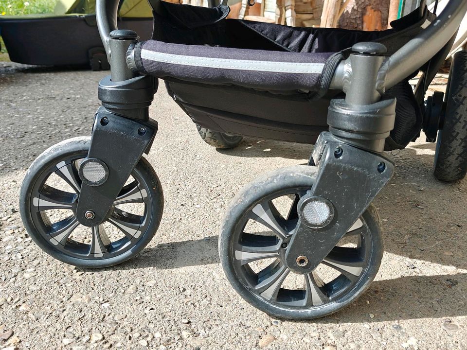 3 teiliges Kinderwagen komplett Set (verwendet für  1 Kind) in Rottach-Egern
