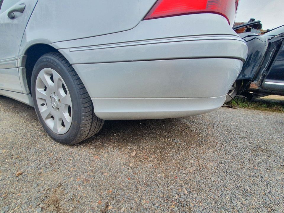 Mercedes W 203 DB 220 CDI Stoßstange hinten Silber Bj.05 in Bremervörde