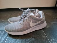 Nike Tanjun Damen Baden-Württemberg - Gaildorf Vorschau