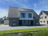 Moderne und energieeffiziente Doppelhaushälfte mit Ausbaureserve im Dachgeschoss in naturnaher Lage von Schapen! Niedersachsen - Schapen Vorschau