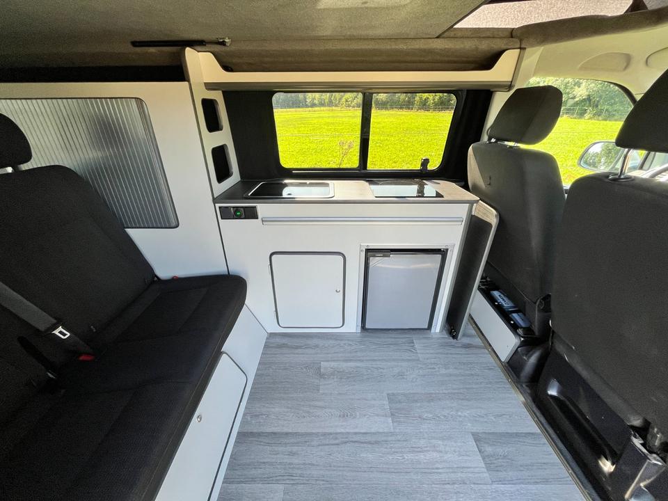 VW T6 140PS Lang Camper Caravan WoMo Aufstelldach Küche in Marxen