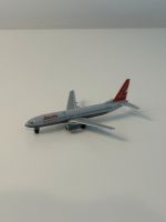 Herpa Wings 1:500 511384 Lauda Boeing 737-800 Düsseldorf - Gerresheim Vorschau