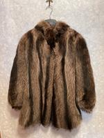 Pelzjacke echter Pelz Waschbär Hessen - Oberursel (Taunus) Vorschau