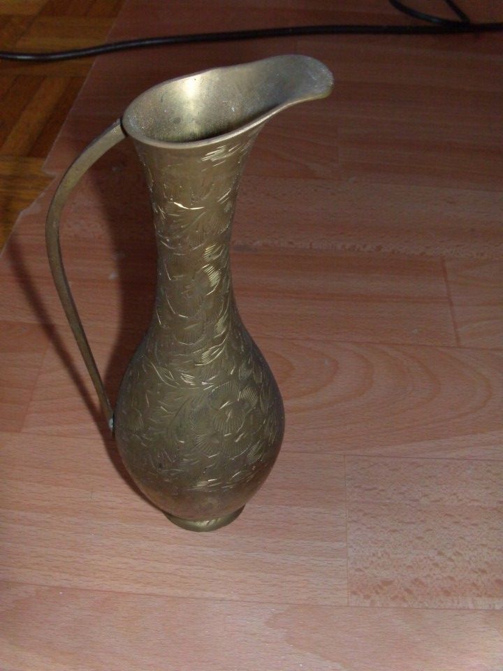 Sehr schöne antike Vase Messing ca. 25 cm in Berlin
