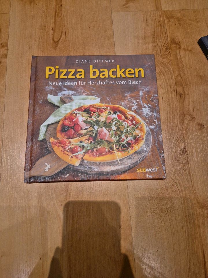 Pizza Backbuch in Borchen