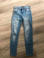 Bershka Skinny Jeans Gr. 36 Baden-Württemberg - Ostelsheim Vorschau