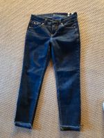 Wunderschöne Cambio Jeans wie Neu Gr 38 Niedersachsen - Oldenburg Vorschau