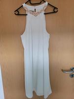 Neckholderkleid chiffon mit Perlendetails in weiß orange, Gr.  40 Nordrhein-Westfalen - Lüdenscheid Vorschau