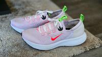 Nike Damen WMNS React Escape Rn FK Sneaker Gr. 42 Neu! Nordrhein-Westfalen - Hagen Vorschau