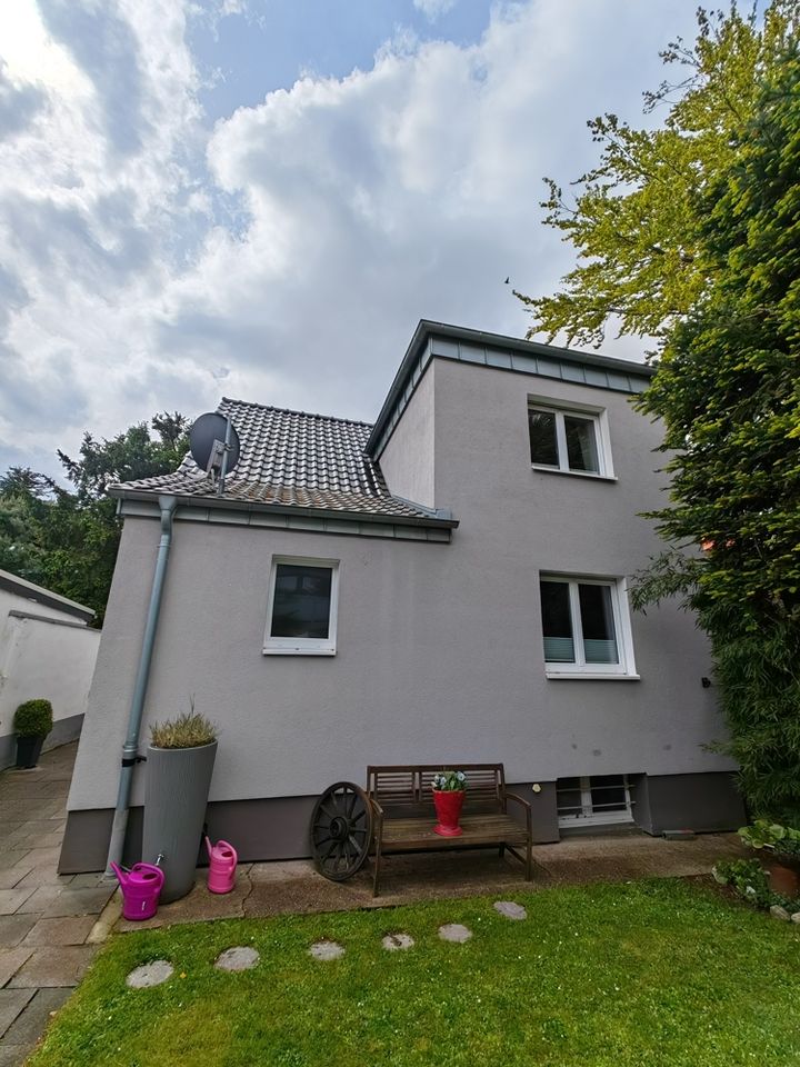 Ruhige und gepflegtes Einfamilienhaus  mit Terrasse und Garten! in Köln