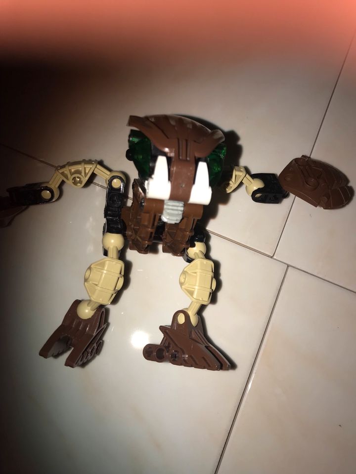 Lego Bionicle 8560 sehr gut erhalten in Nürnberg (Mittelfr)