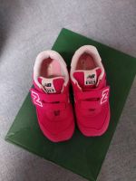Kinder Mädchen Sneaker Gr. 25,5 Pink new balance Lübeck - St. Lorenz Nord Vorschau