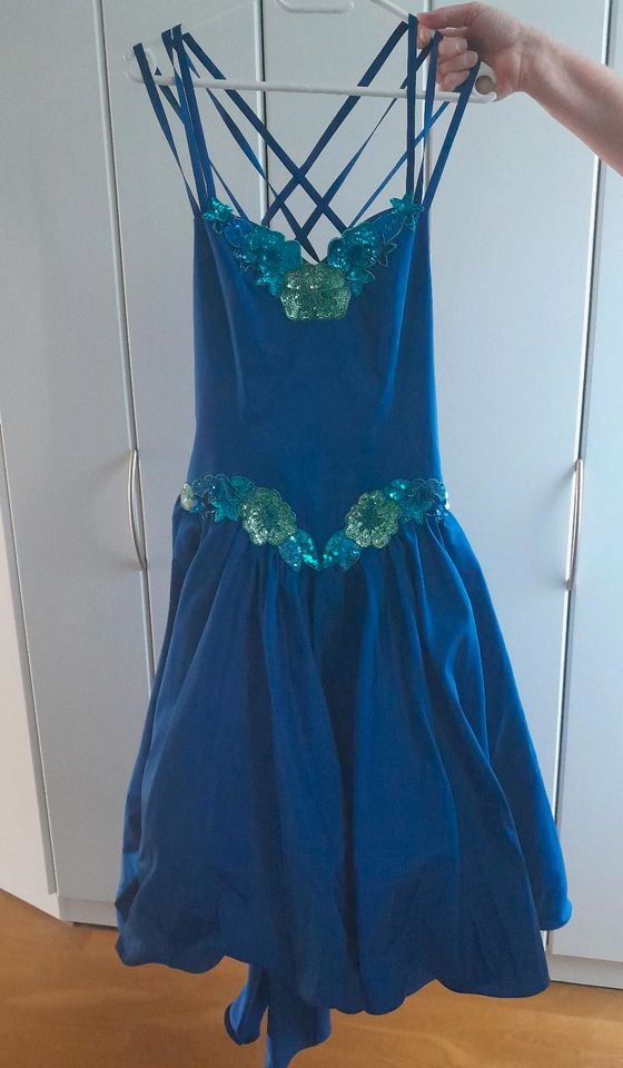 Ballkleid Pailetten M / L Vera Mont in Gehrden