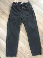 High waist Jeans mit geradem Bein Berlin - Zehlendorf Vorschau