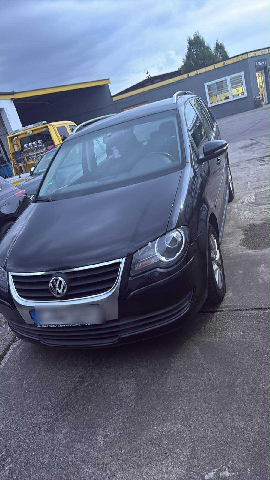 Abbildung des Autos Volkswagen Touran
