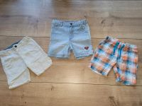 Kinder Hosen Shorts kurze Hosen Gr.80 Sachsen-Anhalt - Zerbst (Anhalt) Vorschau