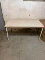 Holztisch mit Metallfüßen Hessen - Bad Arolsen Vorschau