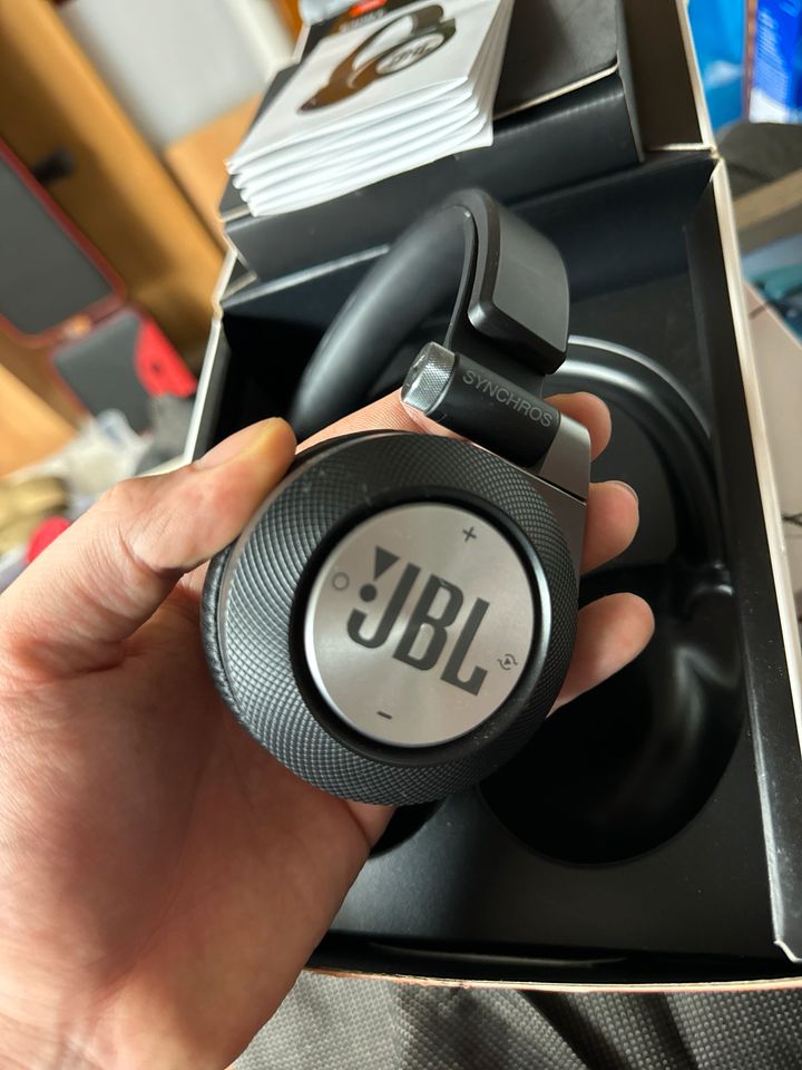 JBL Bluetooth Kopfhörer in Düsseldorf