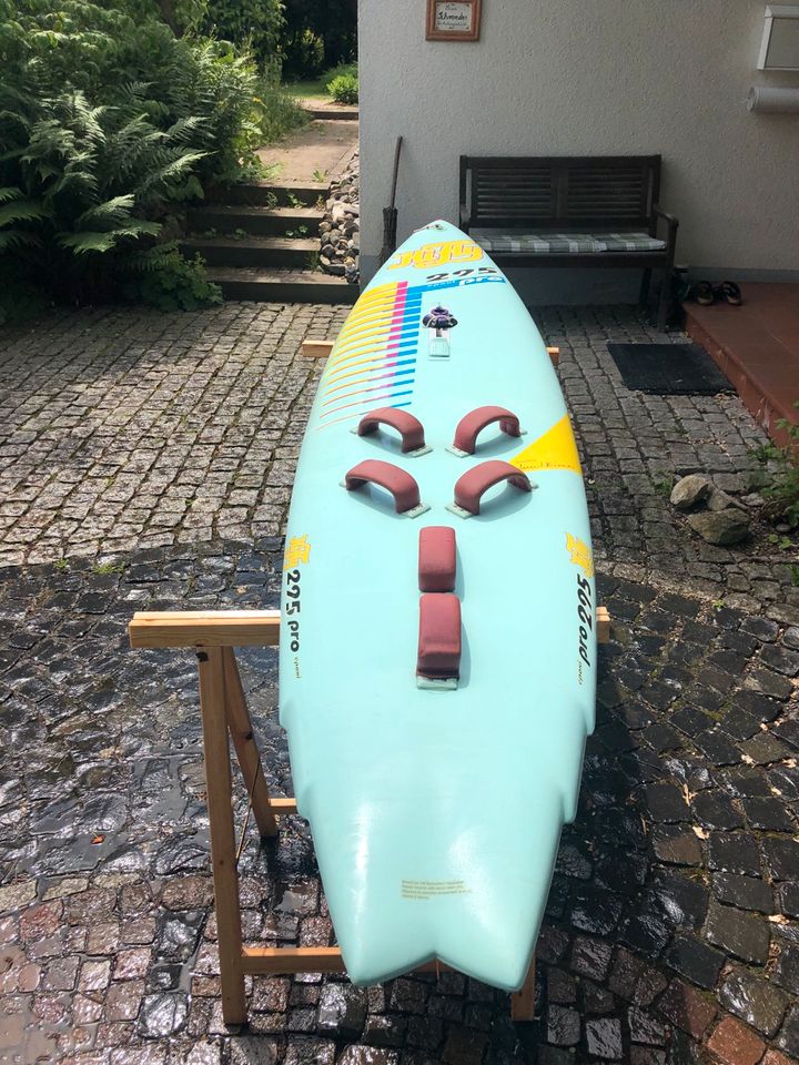 Windsurfboard Hifly 295 Pro Epoxy mit neuem North Sail Zeta Rigg in Dierdorf