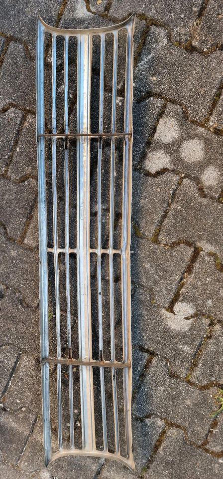 Opel Kadett B frontgrill, frontblende in Landau a d Isar