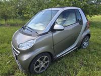 Smart ForTwo cabrio 1.0 62kW passion passion Hessen - Wiesbaden Vorschau
