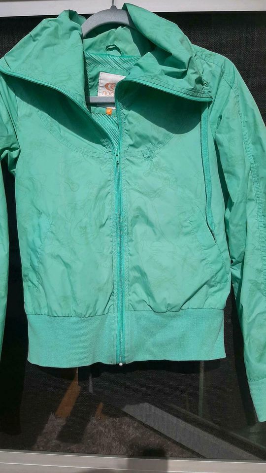 Rip Curl Windbreaker/Sommerjacke in Bretten