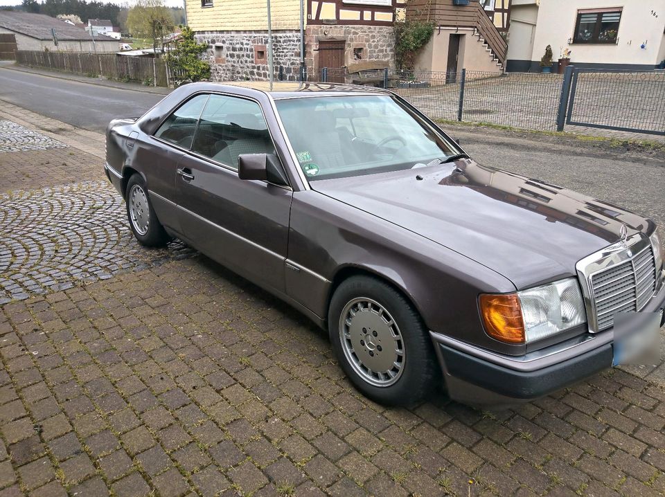 Mercedes Benz W124 300ce Coupe Sportline M103 TAUSCH E50 in Cölbe