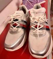 Original Sneaker-Tommy Hilfiger Dresden - Leubnitz-Neuostra Vorschau